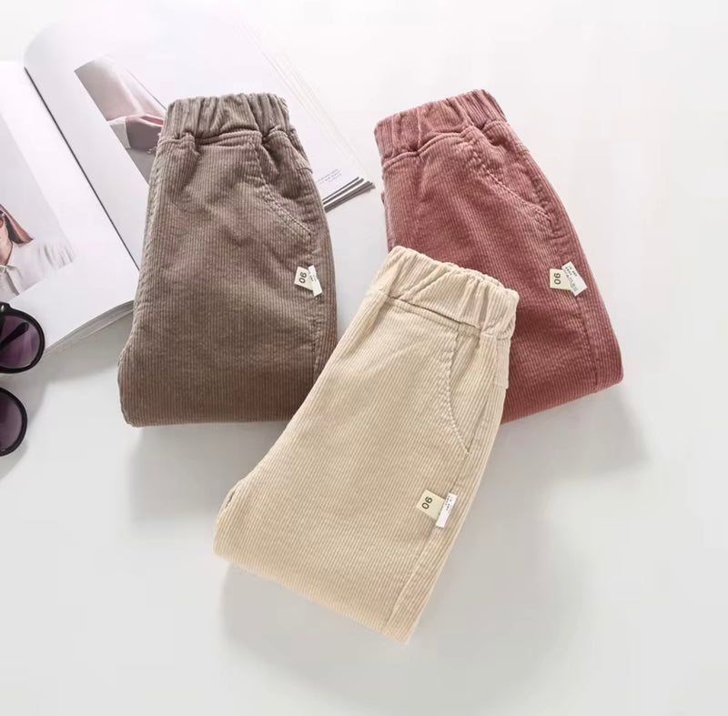 Chargez l'image dans la visionneuse de la galerie, Pantalons pour filles en velours côtelé motif lapin – Kali
