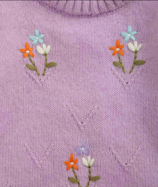 Combinaison bébé fille en tricot doux lilas brodée