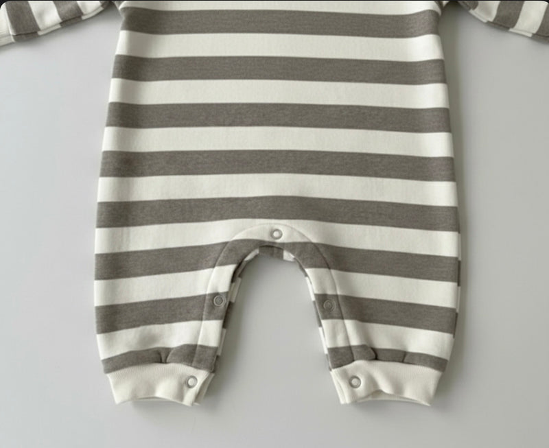 Load image into Gallery viewer, Boys' striped cotton all-in-one
