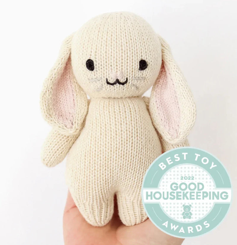 Chargez l'image dans la visionneuse de la galerie, Peluche - Bébé lapin avoine - Cuddle + Kind - Boutique Kaki Lilas
