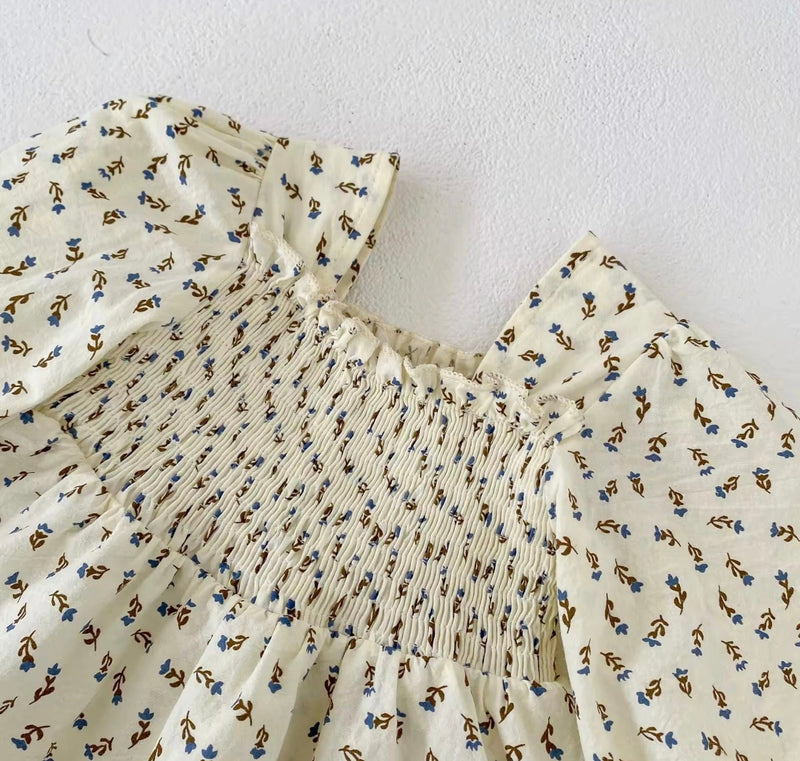 Load image into Gallery viewer, Baby girl puff sleeve romper – Kali
