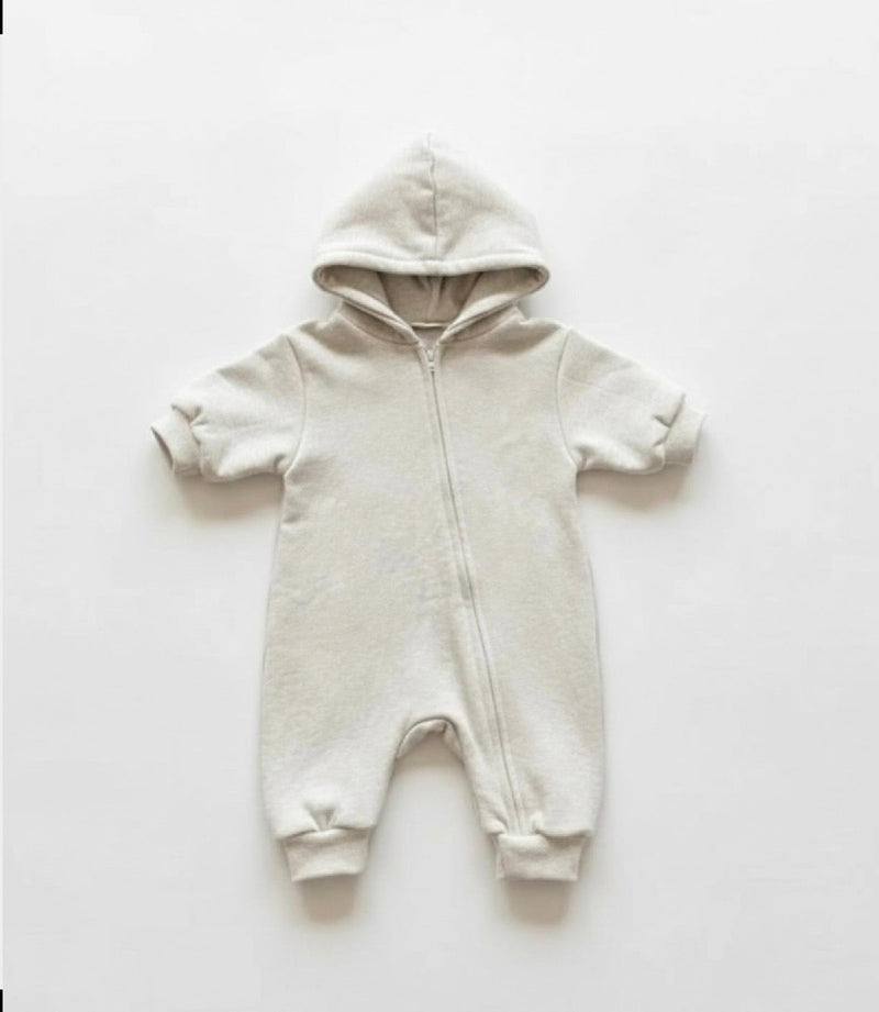 Chargez l'image dans la visionneuse de la galerie, Combinaison bébé en coton manches longues zippée unisexe– Kali
