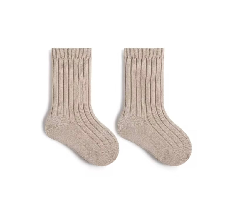 Chargez l'image dans la visionneuse de la galerie, 🧦 Chaussettes en coton peigné pour bébé et enfants – Douces, confortables et stylées - Boutique Kaki Lilas
