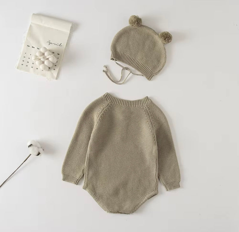 Chargez l'image dans la visionneuse de la galerie, Combinaison bébé garçon tricot coton doux + bonnet – Kali

