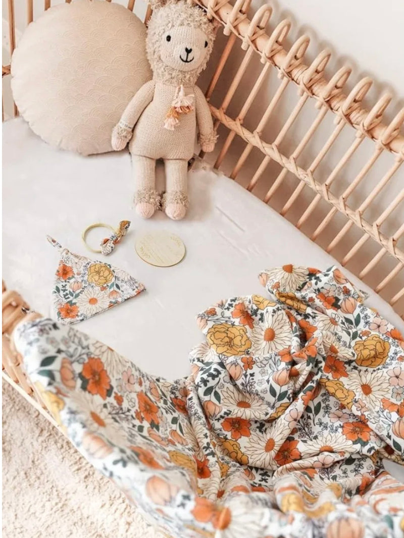 Chargez l'image dans la visionneuse de la galerie, Ensemble cocon naissance bébé en coton – couverture, bonnet et bandeau
