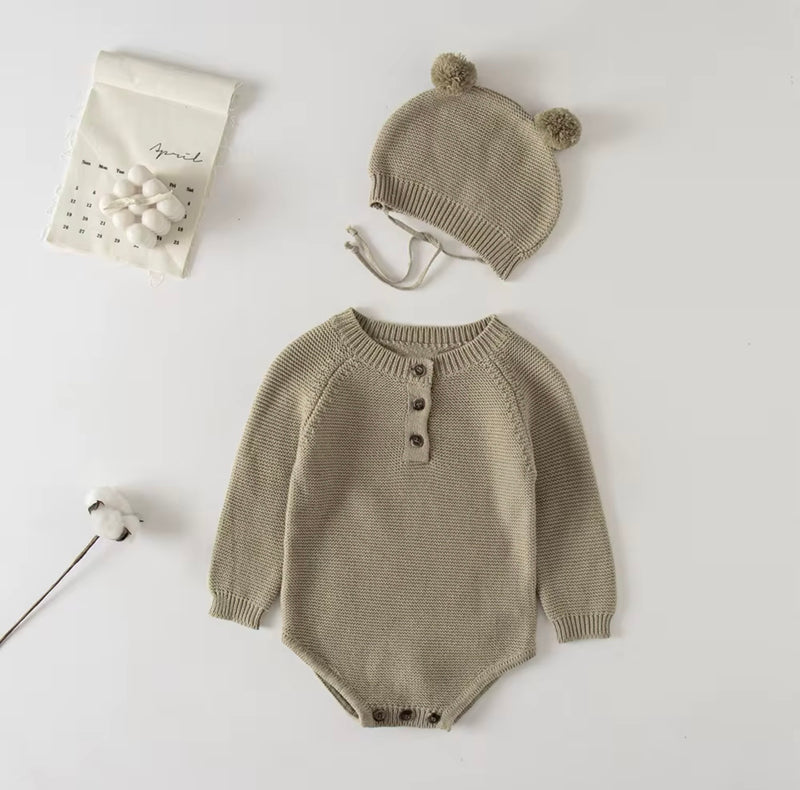 Chargez l'image dans la visionneuse de la galerie, Combinaison bébé garçon tricot coton doux + bonnet – Kali
