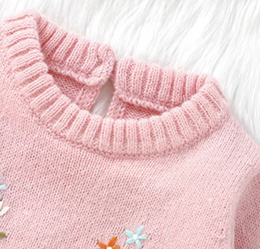 Combinaison bébé fille en tricot rose à broderies florales - Pré-commande