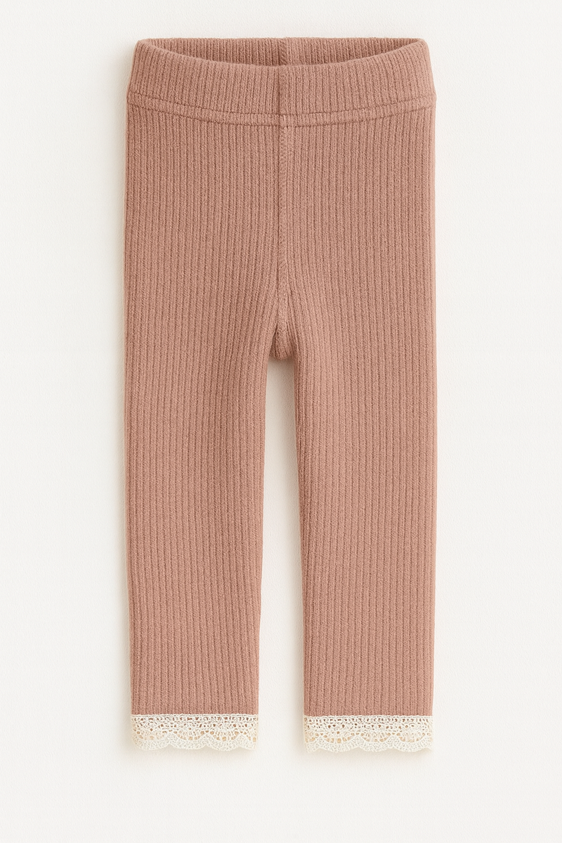 Chargez l'image dans la visionneuse de la galerie, Leggings bébé et enfant en coton doux avec délicate finition dentelle – Kaki Lilas - Boutique Kaki Lilas
