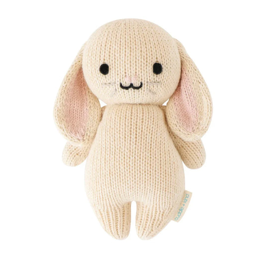 Peluche - Bébé lapin avoine - Cuddle + Kind - Boutique Kaki Lilas