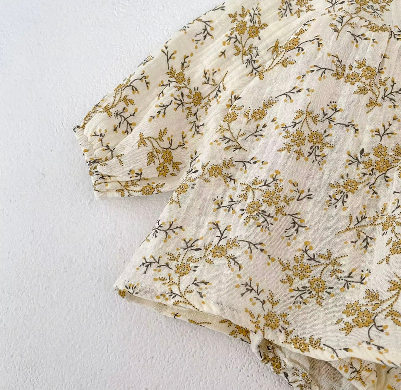 Load image into Gallery viewer, Soft cotton baby girl romper with yellow flowers
