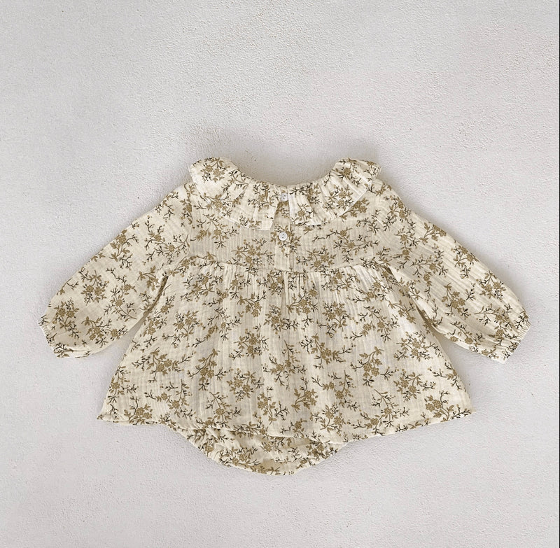 Load image into Gallery viewer, Soft cotton baby girl romper with yellow flowers
