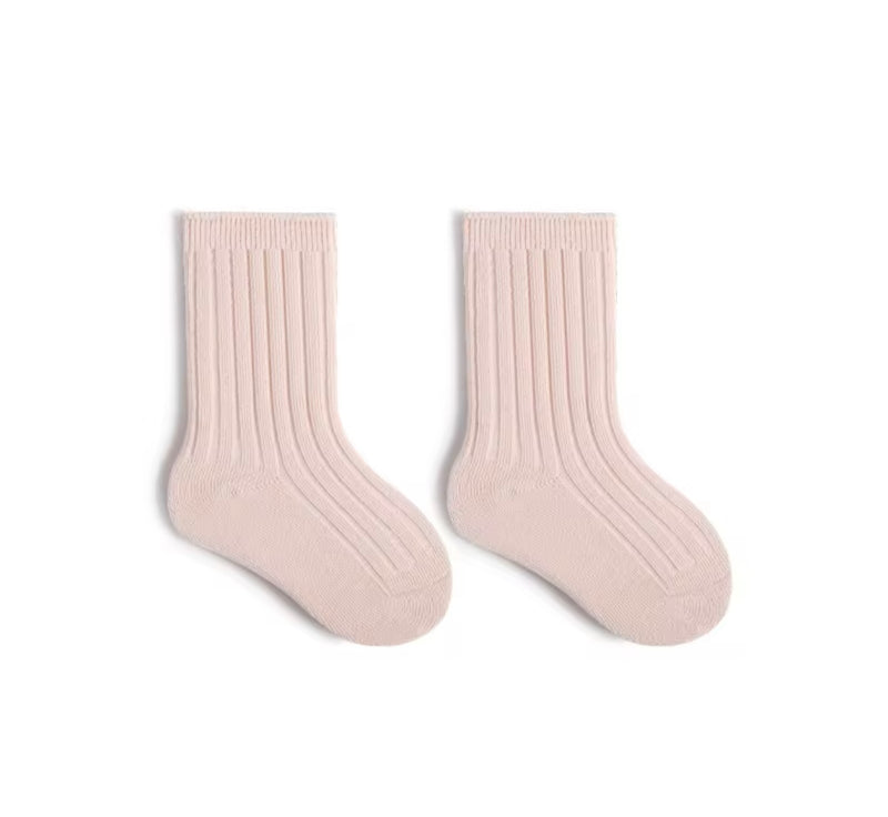 Chargez l'image dans la visionneuse de la galerie, 🧦 Chaussettes en coton peigné pour bébé et enfants – Douces, confortables et stylées - Boutique Kaki Lilas
