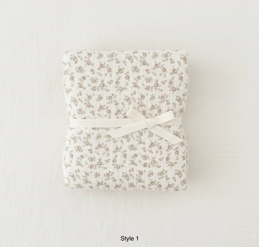 Vintage floral baby muslin 100% cotton – Khaki Lilac