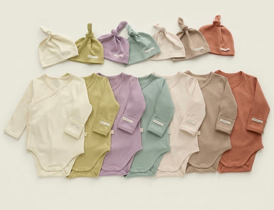Organic cotton baby grow with hat