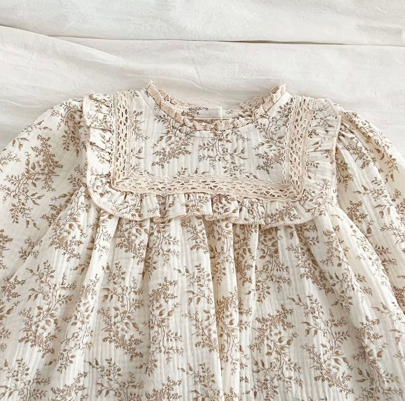Chargez l'image dans la visionneuse de la galerie, Robe fille vintage fleurie à manches longues et dentelle - Pré-commande

